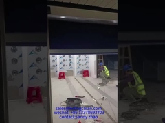 Luftdusche mit schnellen Rolltüren für Industrie