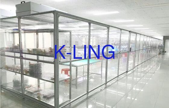 Modularer Reinraum mit HEPA-Filtern zur Gewährleistung der Luftfiltration und Reinraumkonformität in der Halbleiterherstellung
